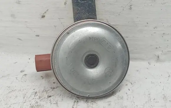 Honda Civic IX Horn signal UCL202
