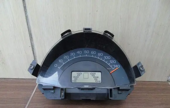 Smart ForTwo I Speedometer (instrument cluster) 88458013