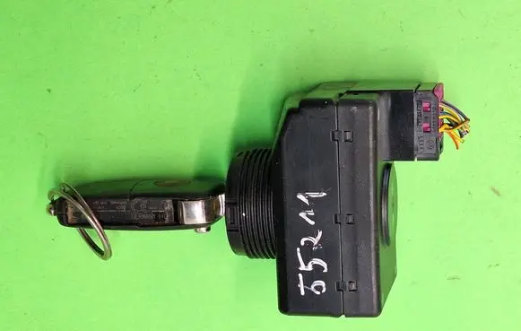 Volkswagen Touareg I Ignition lock 3D0905865H 33300101 9372731753130501