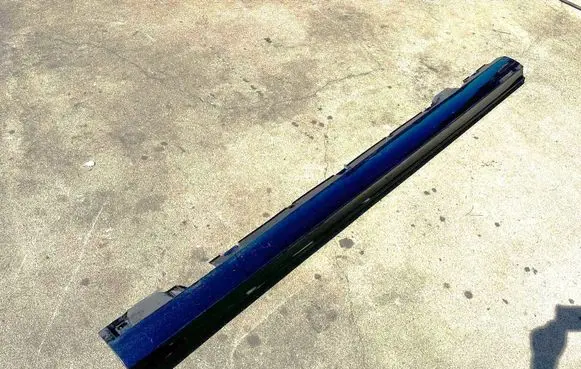 Mercedes-Benz E W213 Sill A2136900202 A2136909801