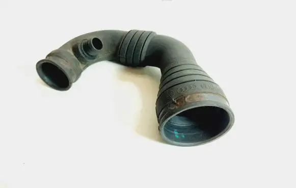 Audi A4 S4 B6 8E 8H Intercooler hose/pipe 8D0129615A