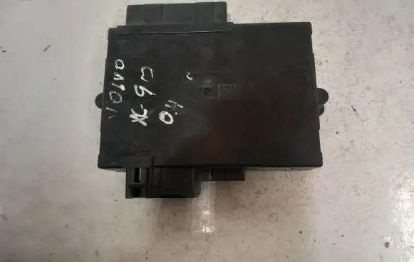 Volvo XC90 Seat control module 8691707 076698