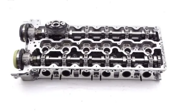 BMW 7 G11 G12 Engine head 8603930