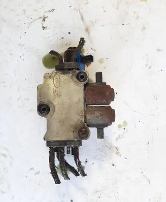 Land Rover Range Rover Sport L320 Turbo solenoid valve RVH500090
