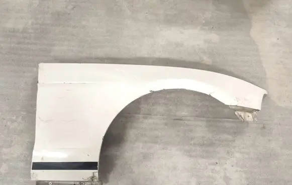 Ford Mustang V Fender
