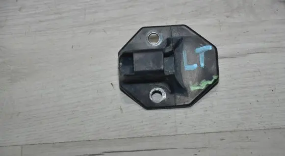 Peugeot Partner Sliding door lock loop/hook striker 9680516980