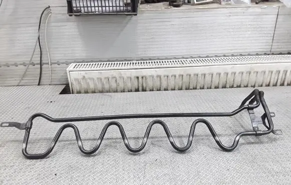 Audi A8 S8 D2 4D Power steering radiator 4D0422885