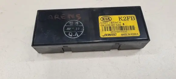 KIA Carens I Other control units/modules OK2FB67580 K2FB 67580