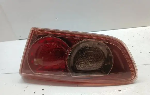 Mitsubishi Lancer VIII Tailgate rear/tail lights