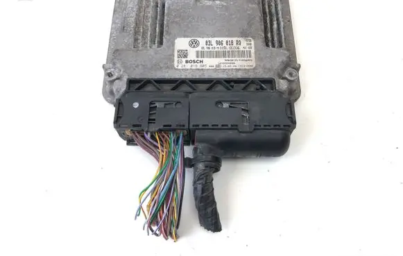 Skoda Superb B6 (3T) Engine control unit/module 03L906018RQ 0281019905 03L906018MH