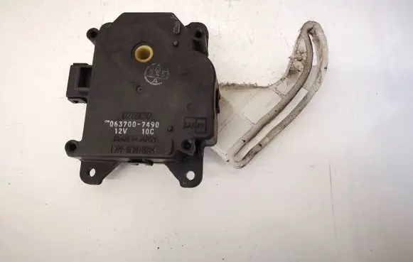 Toyota Corolla Verso E121 Air flap motor/actuator 0637007490