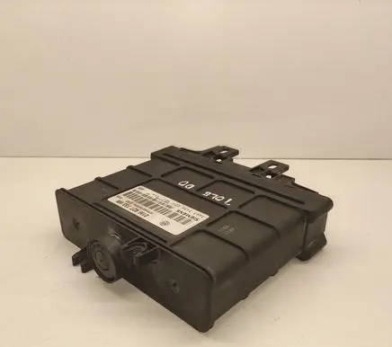 Seat Toledo II (1M) Gearbox control unit/module 01M927733HN