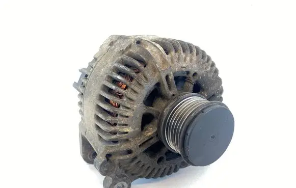 Volkswagen PASSAT B6 Generator/alternator 021903026L
