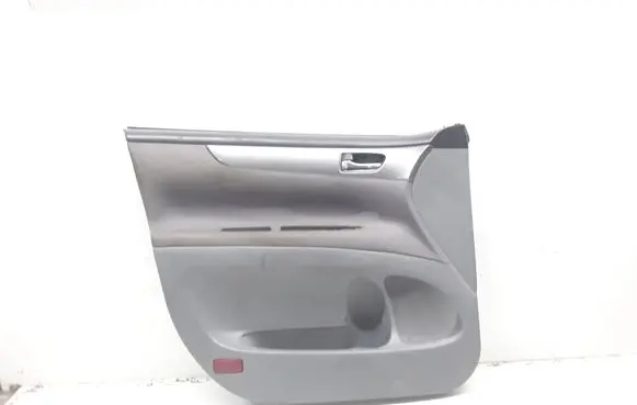 Toyota Avensis Verso Door card panel trim set 