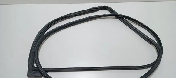 Rubber seal rear door