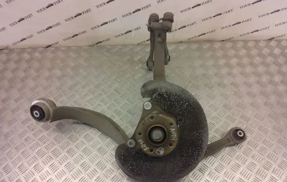 Audi A6 S6 C7 4G Front wheel hub 4G0407242D