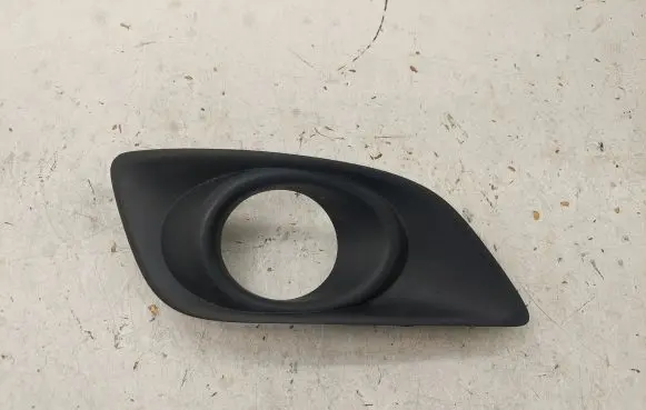 Toyota Avensis T250 Front fog light trim/grill 5212705030 4313PB010