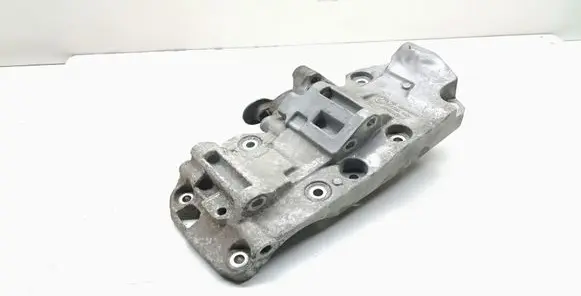 BMW 3 E90 E91 Generator/alternator bracket 8506863 11168506863