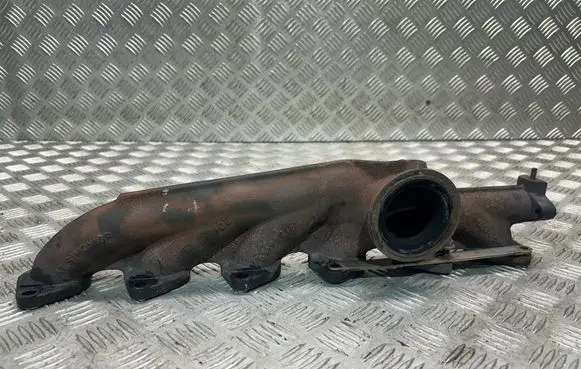 BMW 3 F30 F35 F31 Exhaust manifold 8519607