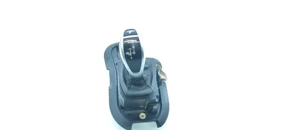 BMW X1 E84 Gear shifter/selector 9260295