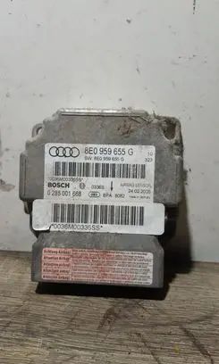 Audi A4 S4 B7 8E 8H Airbag control unit/module 8E0959655G