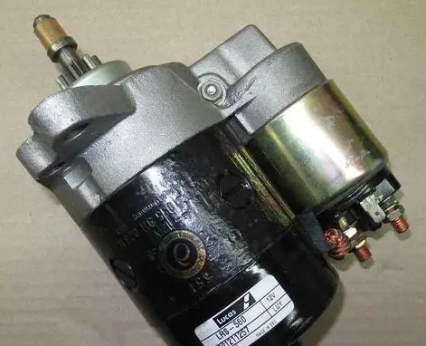 Volkswagen Caddy Starter motor LRS560-I
