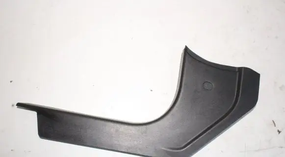 Maserati Ghibli Front sill trim cover 670019535