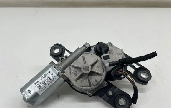 Cupra Leon Rear window wiper motor 8V0955711C