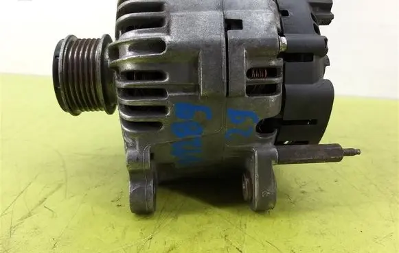 Volkswagen PASSAT B6 Generator/alternator 021903026L