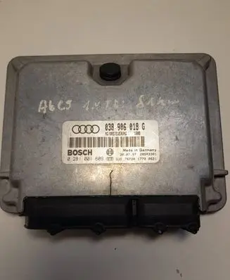 Audi A6 S6 C5 4B Engine control unit/module 038906018G 28SA3301