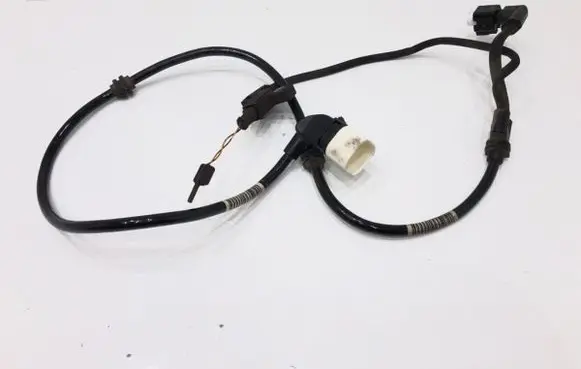 Mercedes-Benz CLS C257 Other exterior part A2135402805
