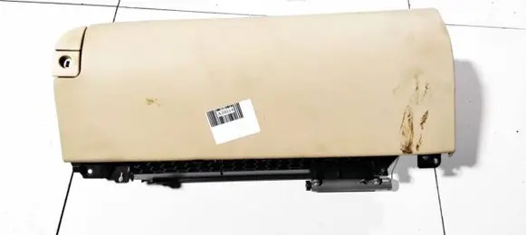 Lexus IS 220D-250-350 Glove box 5551353020 55513-53020