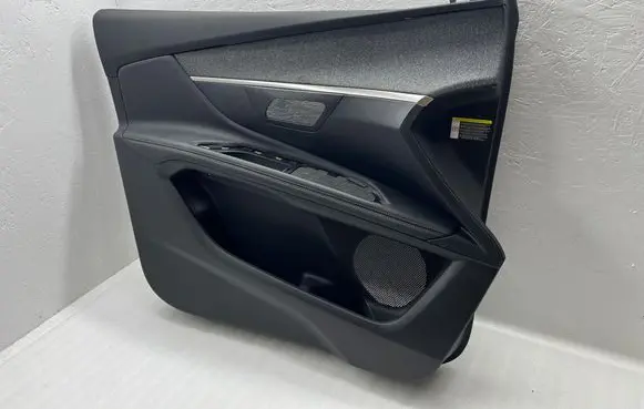 Peugeot 3008 II Front door card panel trim