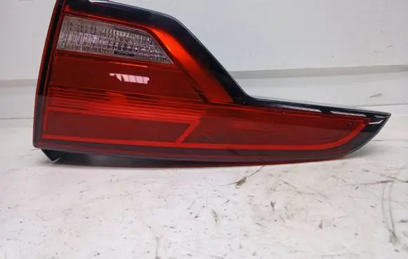 Audi A4 S4 B9 Tailgate rear/tail lights 8W9945076 81490201 57078