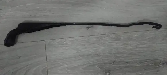 Volkswagen Golf II Windshield/front glass wiper blade 