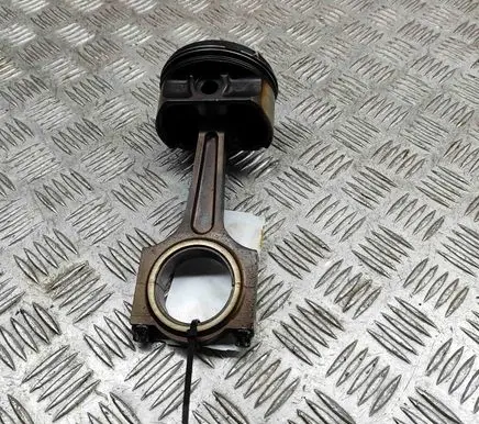 Piston