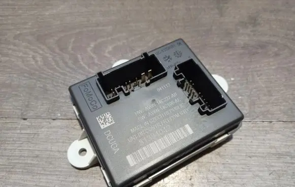 Volvo V40 Door control unit/module 31394042