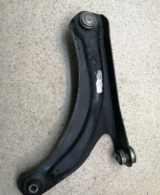 Dacia Spring Front lower control arm/wishbone 545025718R