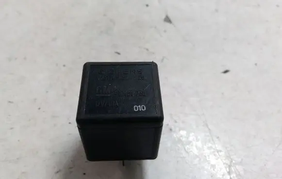 Opel Astra G Other relay 90464760