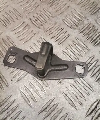 Audi A4 S4 B7 8E 8H Loading door lock loop/hook striker 4f5827507b
