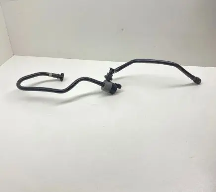 BMW X3 F25 Breather/breather pipe/hose 7618650 7590242 7618649