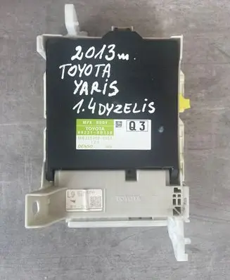 Toyota Yaris Central body control module 892210D110