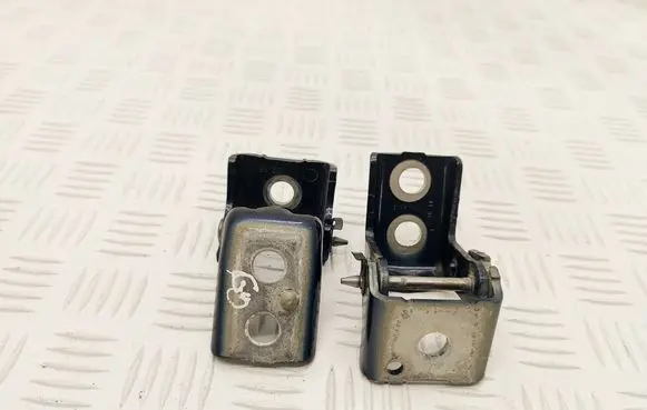 Peugeot 5008 II Rear door hinge set 
