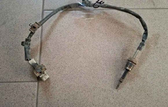 KIA Ceed Exhaust gas temperature sensor 392332U100
