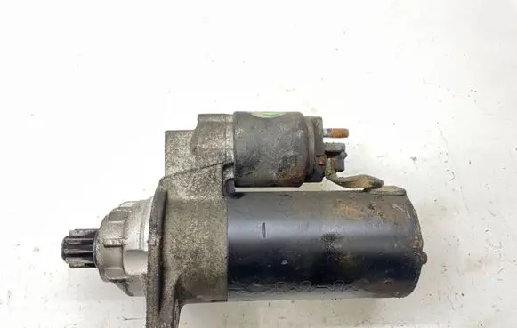 Volkswagen Golf IV Starter motor
