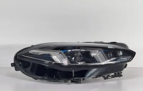 BMW X1 U11 Headlight/headlamp 5A32B5210 L887653ZV10