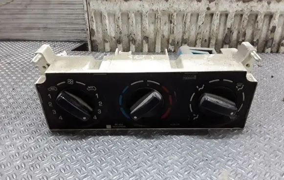 Peugeot Partner Climate control unit 030807D
