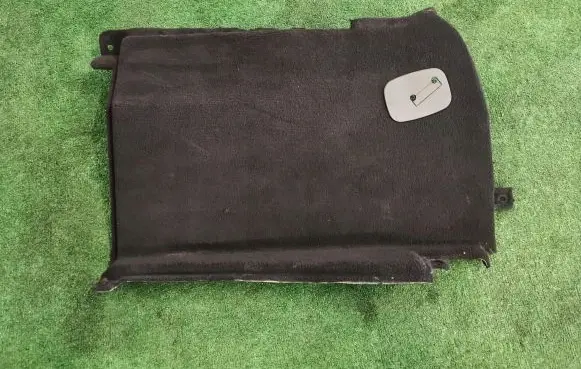 BMW 5 E60 E61 Trunk/boot side trim panel 7050363