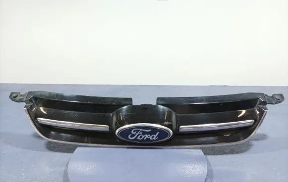 Ford Grand C-MAX Front grill AM51-R8200-B