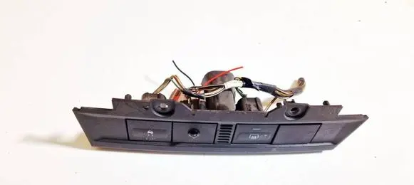 Ford Focus Windscreen/window heater switch 4m5113d734bc 4m51-13d734-bc